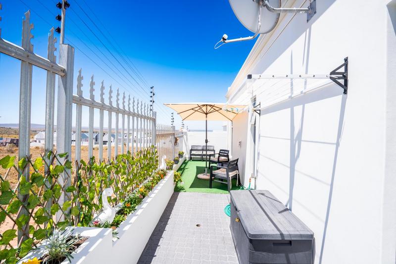 2 Bedroom Property for Sale in Saldanha Heights Western Cape